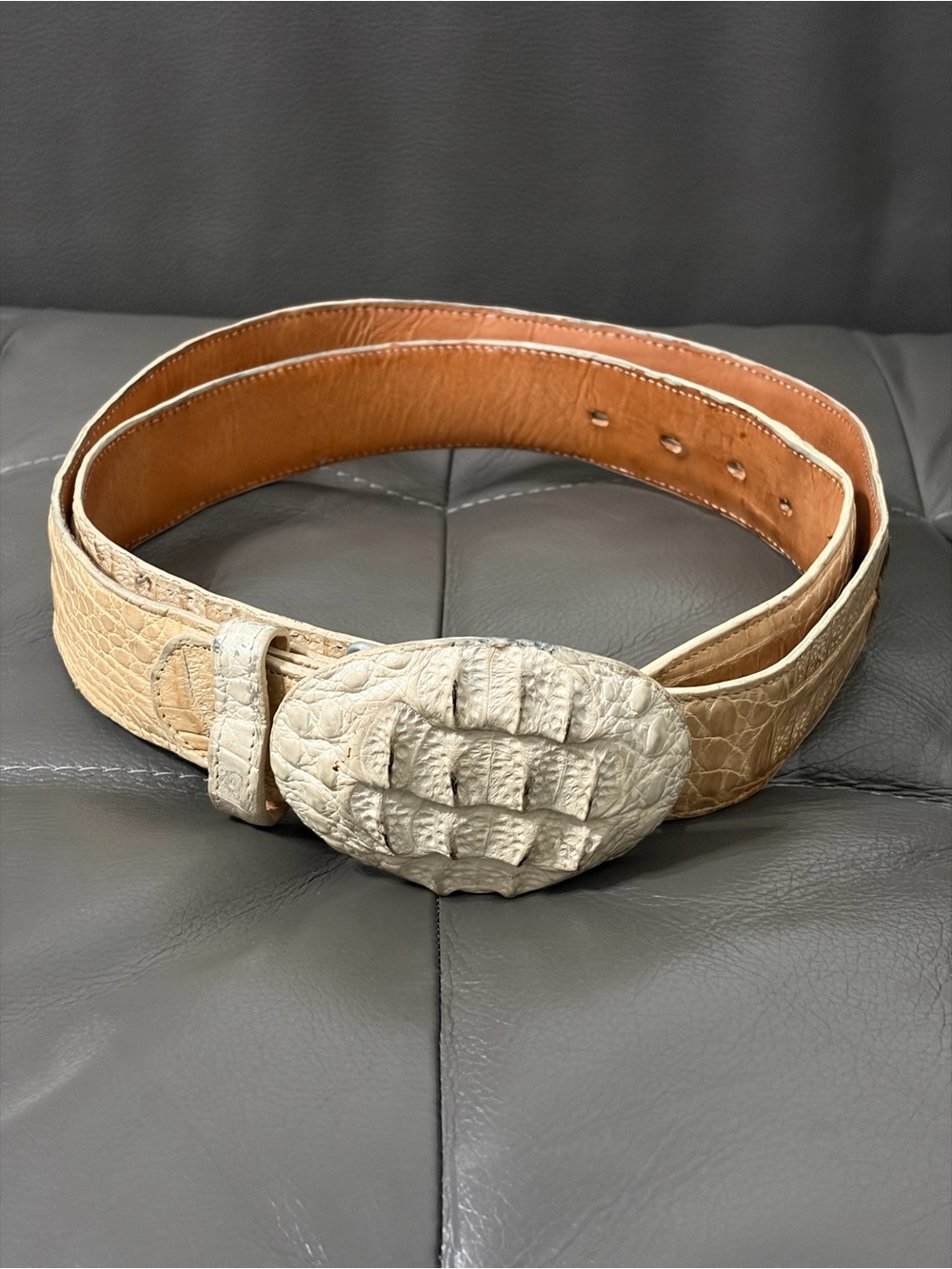 Cuadra Genuine Caiman 🐊 Skin Leather Belt with Rounded Oval Buckle Sz 44